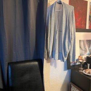 Staccato Women's Gray Open-Front Cardigan